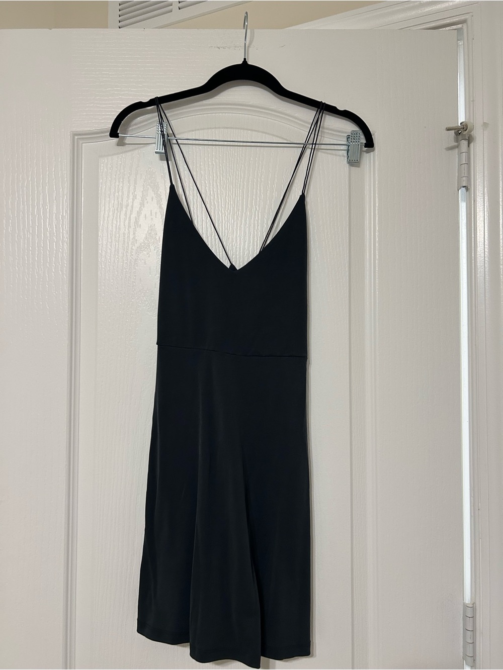 Forever 21 Black Strappy V-Neck Women's Dress